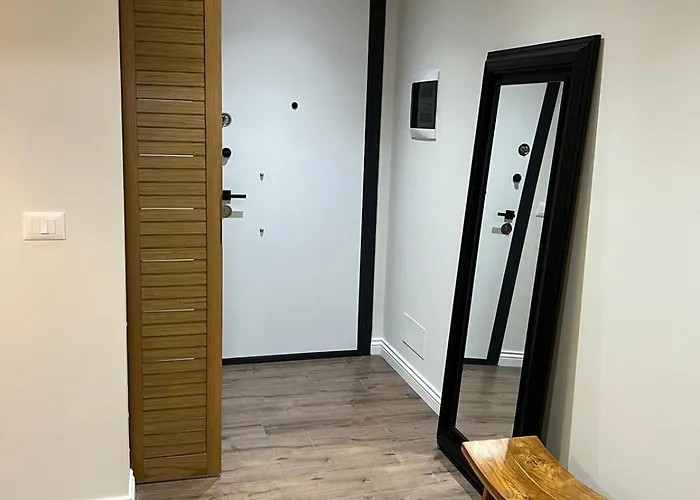 Anna's Blloku Tirana